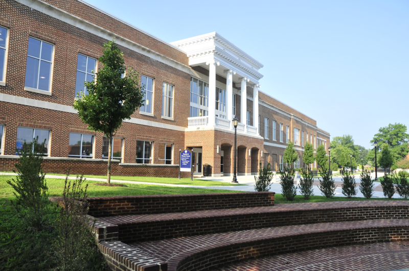 Longwood_university_student_recreation_center