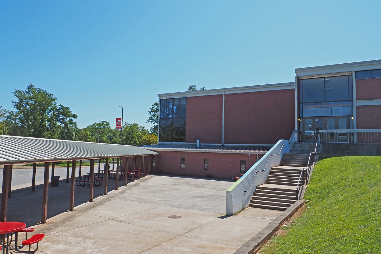 Jefferson Forest High School Renovation and Addition JamersonLewis Construction, Inc.