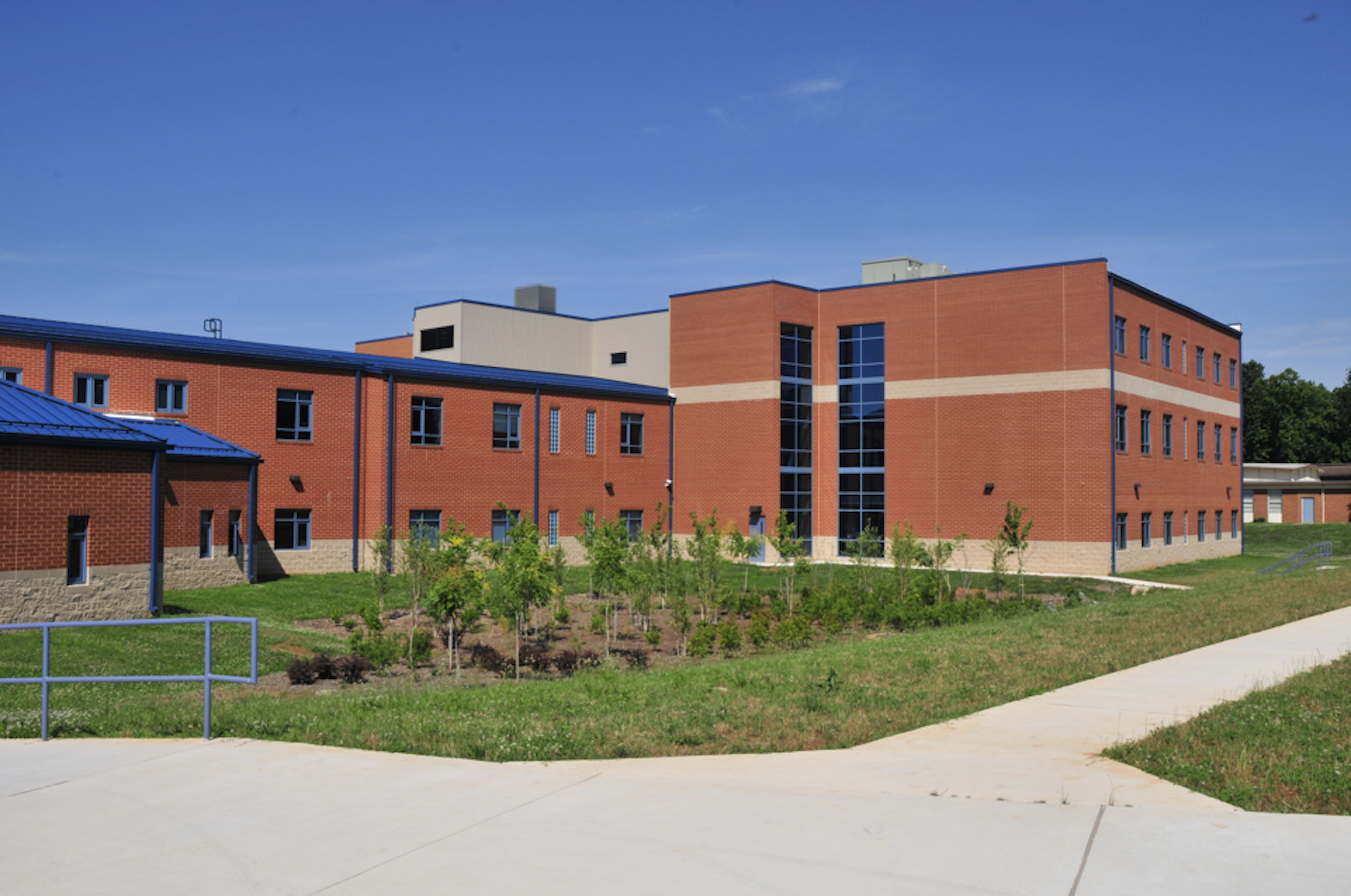 jamerson_lewis_construction_sandusky_middle_school_Virginia