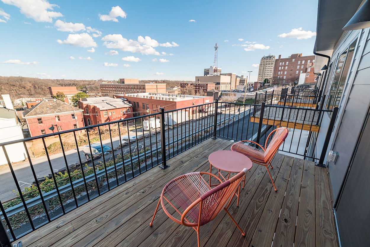 Jamerson Lewis Construction Group 500 Court Street Row 3