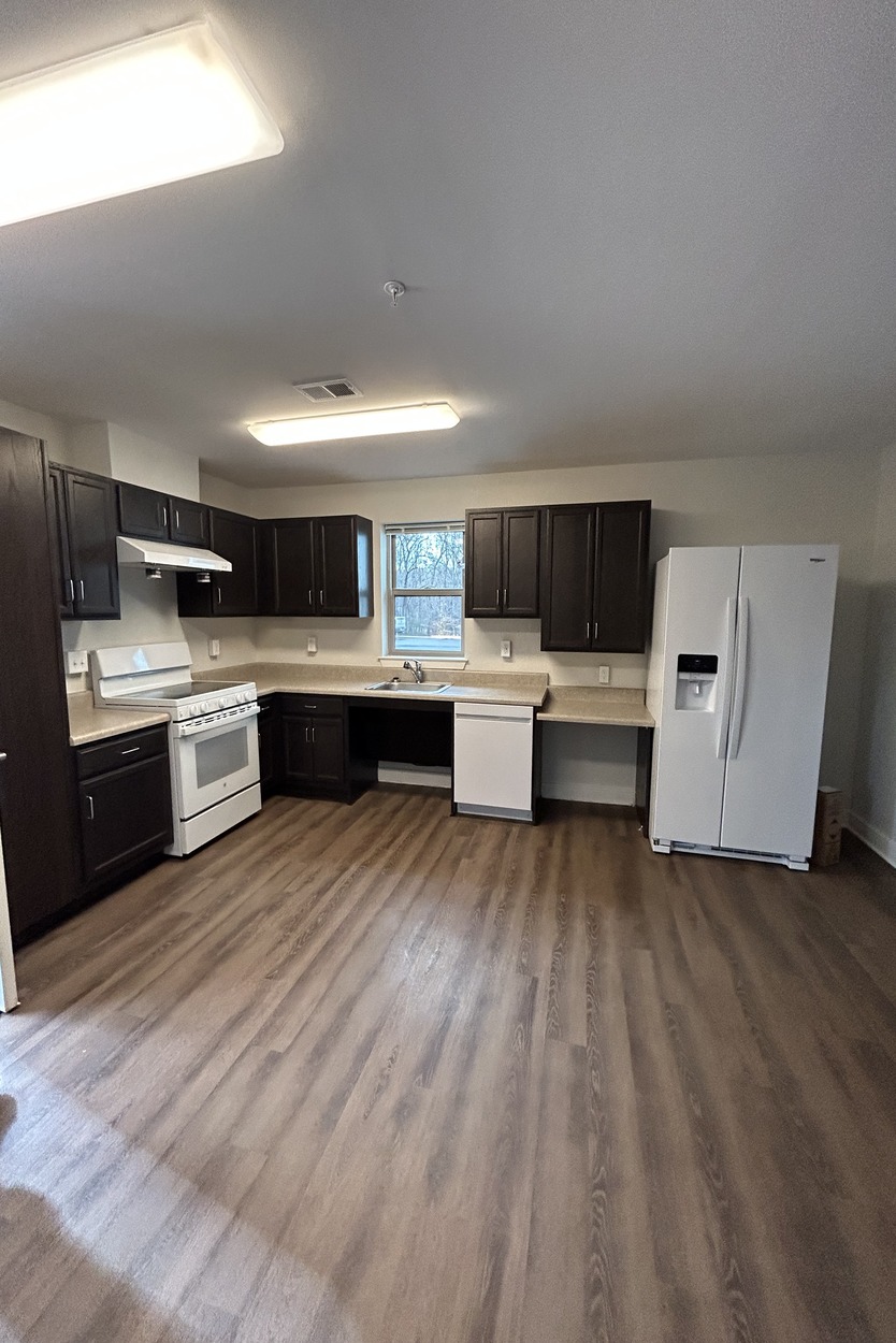 florida terrace apartments jamerson lewis construction low income housing ada compliant lynchburg virginia florida avenue construction new construction