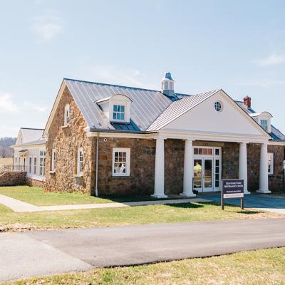 birdwood Jamerson Lewis Construction Group Lynchburg Virginia Uva Indoor Golf Facility 4